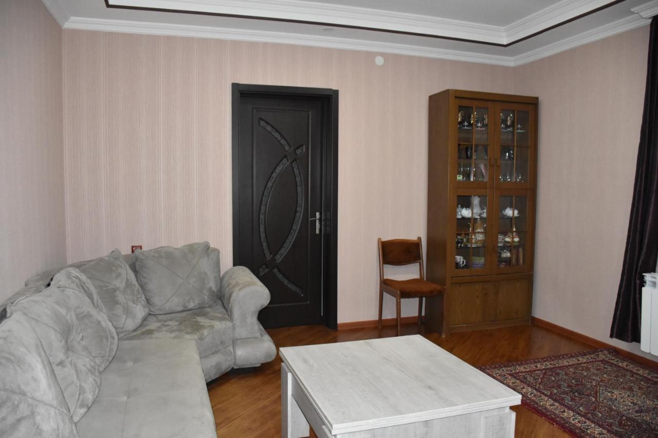 Guest House Ana Borjomi Εξωτερικό φωτογραφία