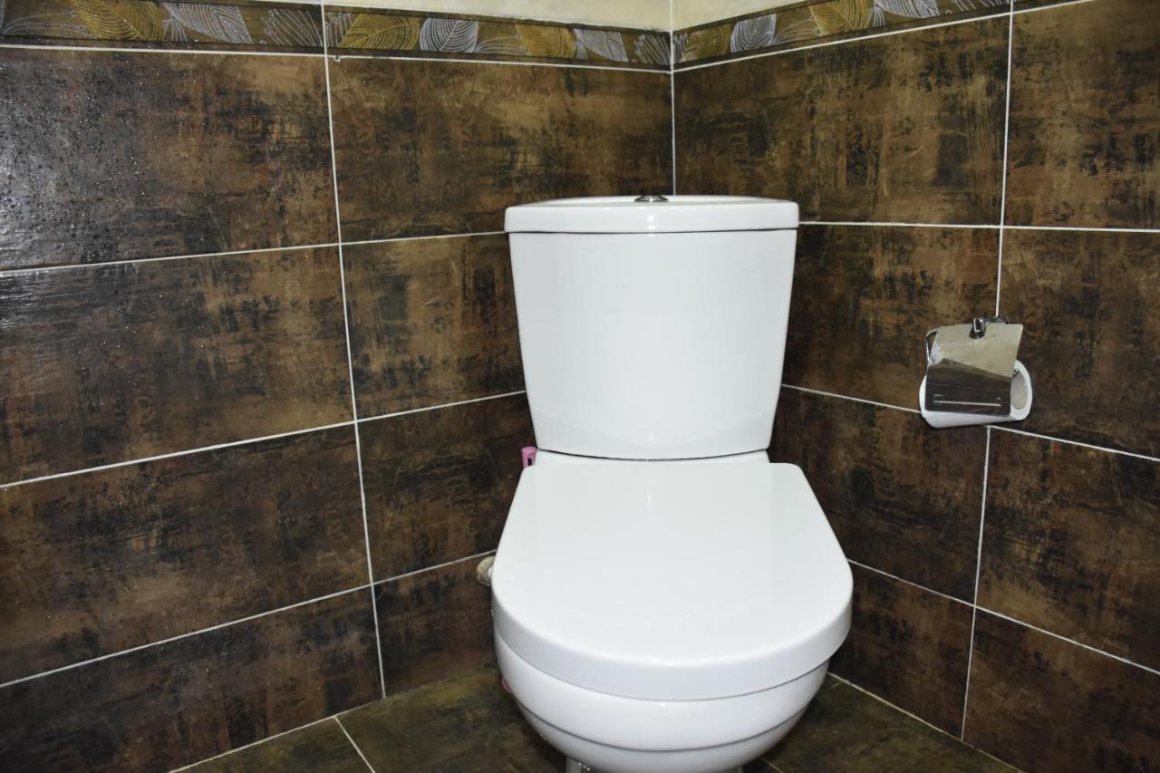 Guest House Ana Borjomi Εξωτερικό φωτογραφία